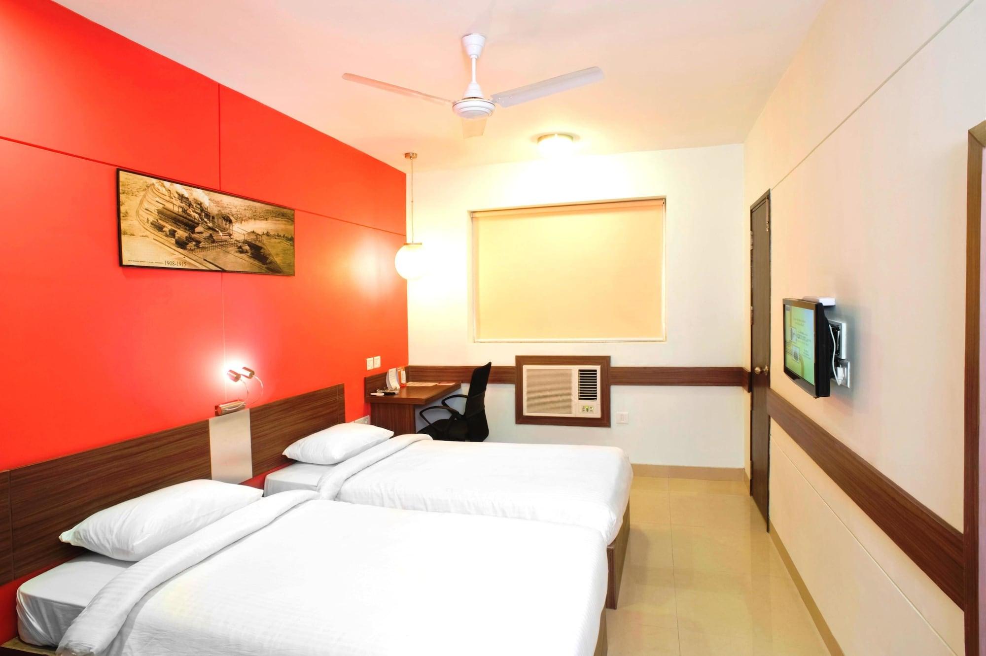 East Delhi Hotel New Delhi Bagian luar foto